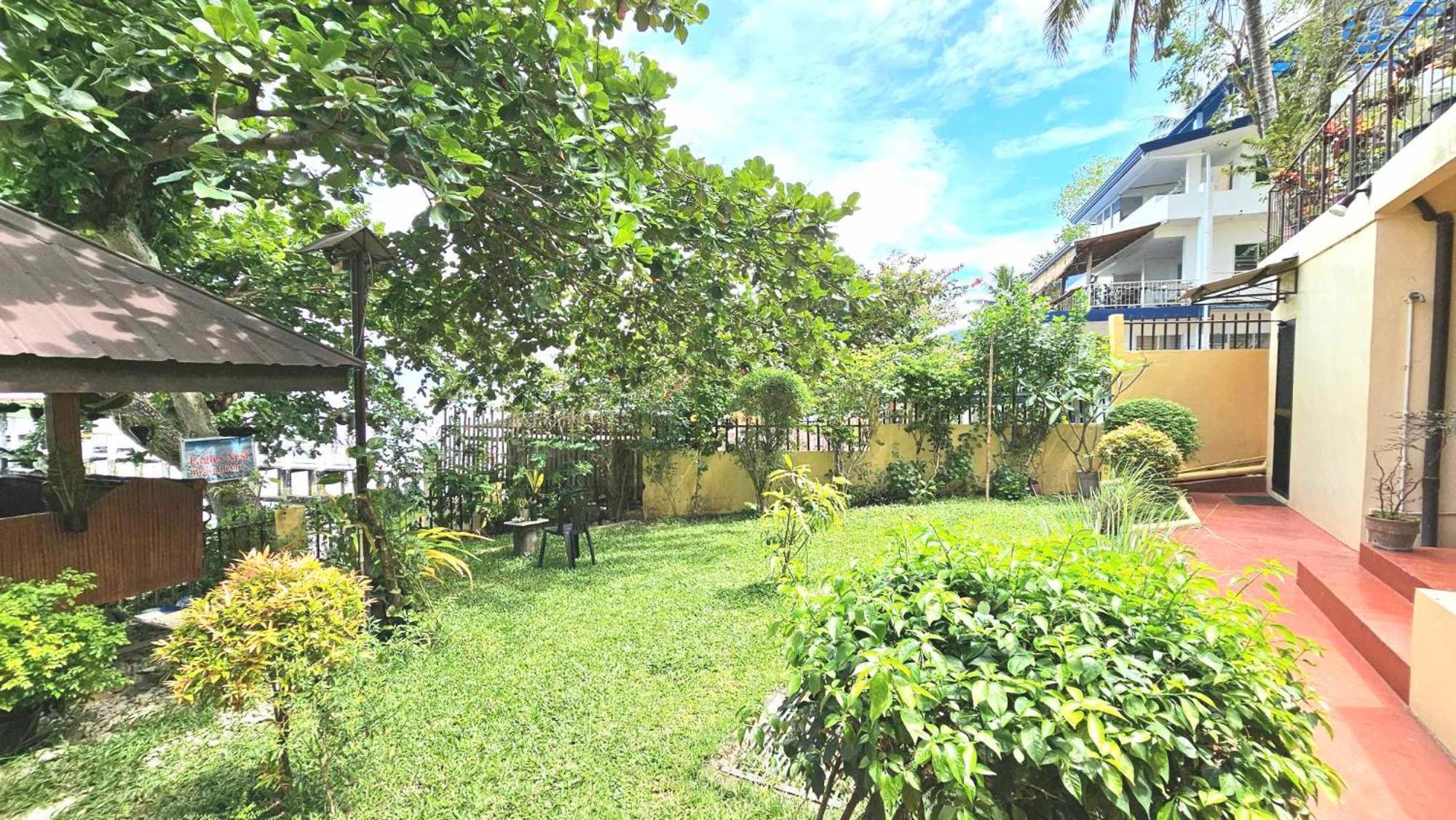 Eagles Nest Beach Resort Davao Luaran gambar